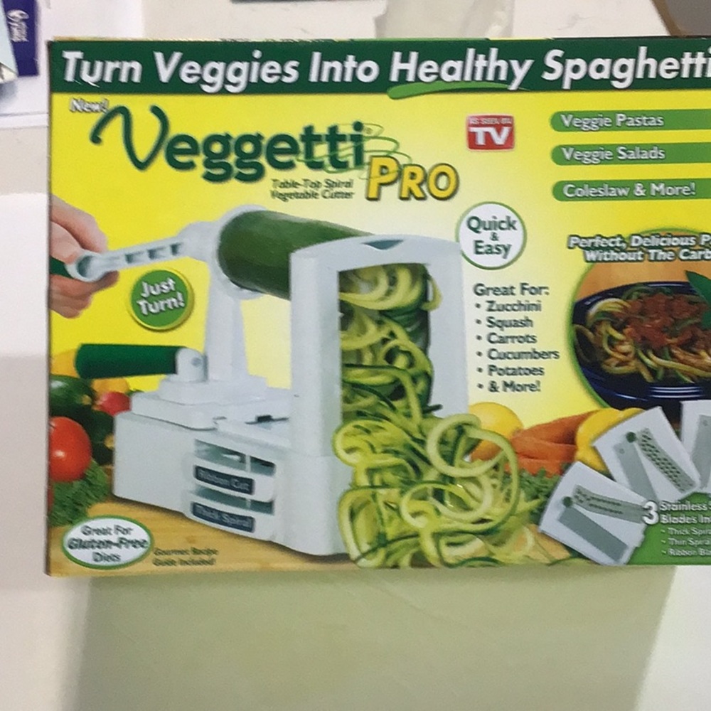 Veggetti (Tabletop Spiral Vegetable Cutter) Pro